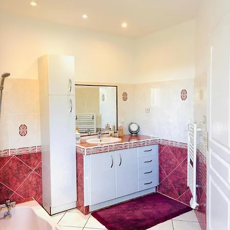 Jim Et Otta, Dogfriendly, 3 Etoiles Tourisme, 200m De La Foret